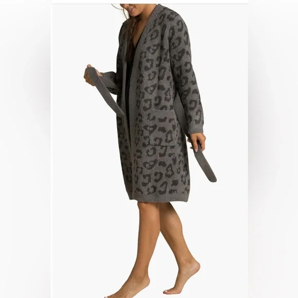 Barefoot Dreams® CozyChic® Robe *like brand new condition* - Picture 2 of 5
